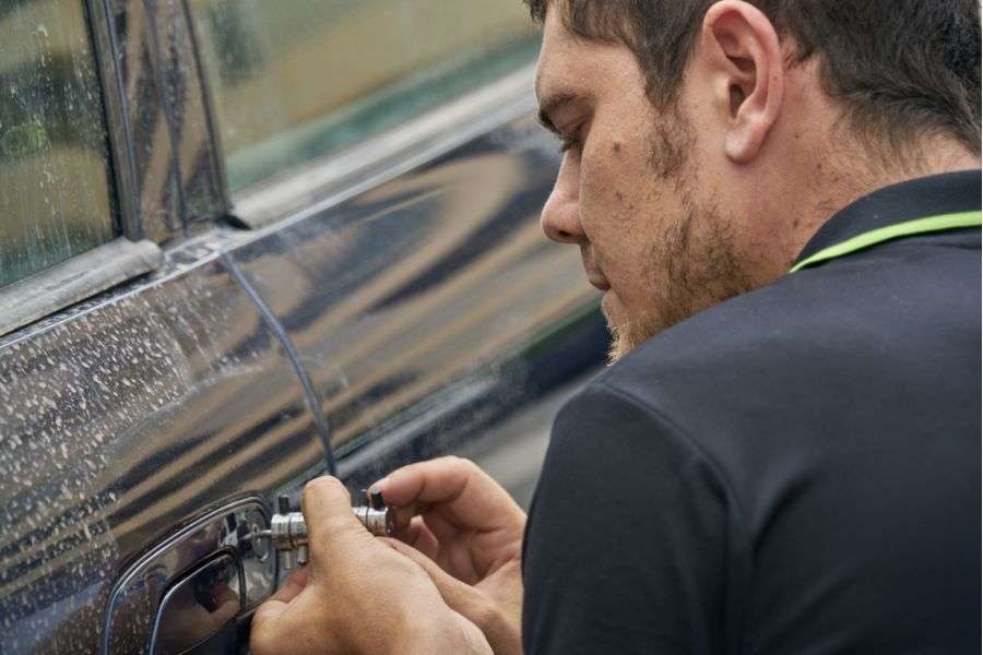 car key repair